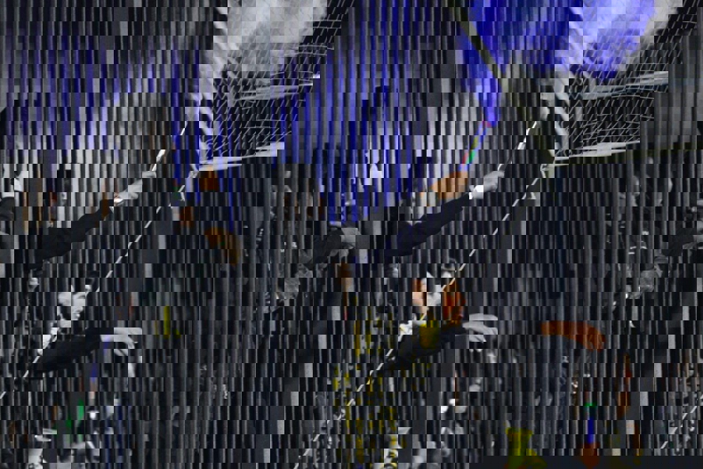 2160721
