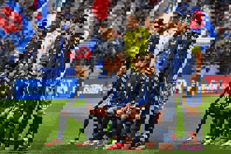 2163587