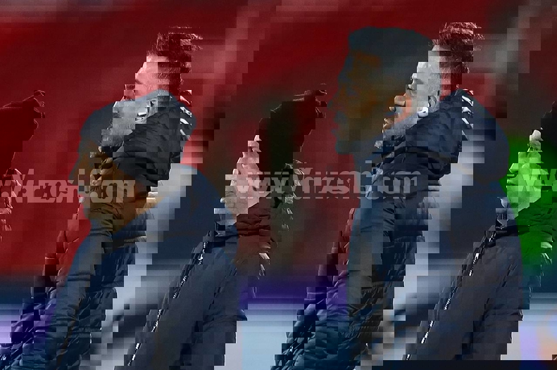2165586