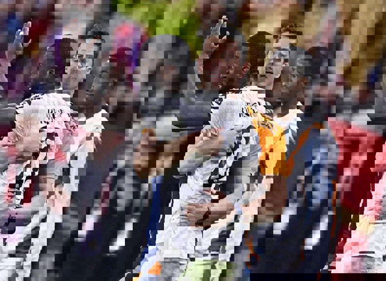 2179477