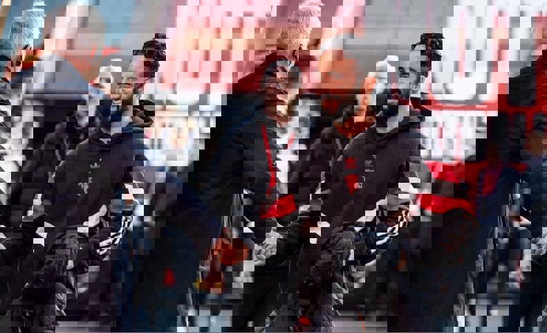 2169068