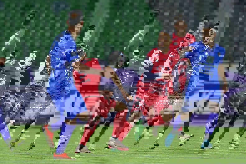 2185850