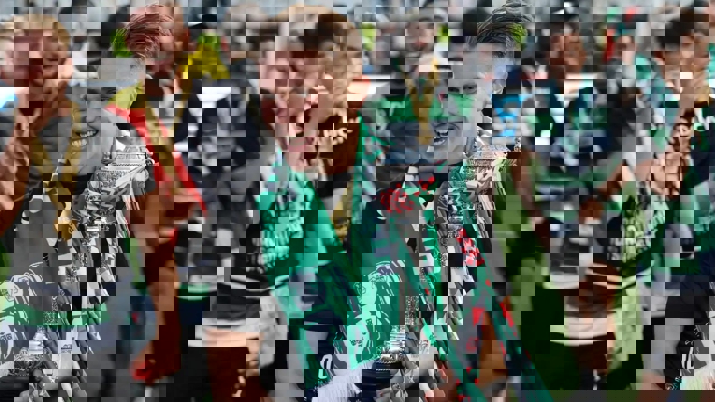 2203454