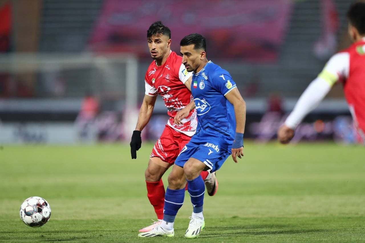 اسم «دربی» استرس بازیکنان را زیاد میکند/ استقلال شانس اول قهرمانی است