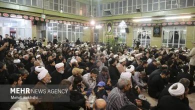 آیین اربعین تدفین امام شهید در دفتر آیت‌الله سیستانی در قم برگزار شد